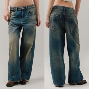 Never Worn BDG Jaya Baggy Boyfriend Jean